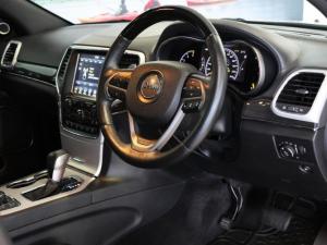 Jeep Grand Cherokee 3.0CRD Overland - Image 21