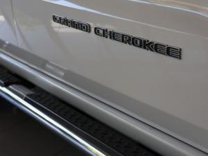Jeep Grand Cherokee 3.0CRD Overland - Image 30