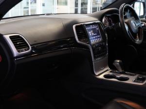 Jeep Grand Cherokee 3.0CRD Overland - Image 32