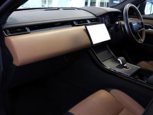 Land Rover Range Rover Velar D300 Autobiography - Image 11