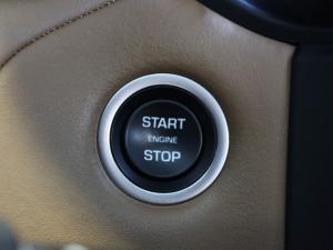 Land Rover Range Rover Velar D300 Autobiography - Image 25