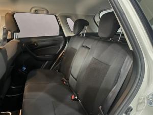 Suzuki Vitara Brezza 1.5 GL - Image 10