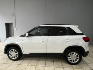 Suzuki Vitara Brezza 1.5 GL - Image 3