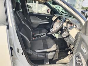 Nissan Magnite 1.0 Turbo Acenta manual - Image 5