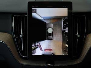 Volvo XC60 B5 AWD Plus Dark - Image 14