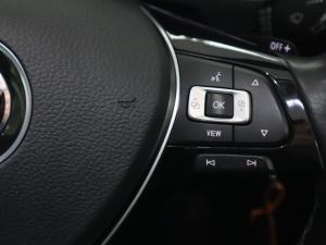Volkswagen T-Roc 2.0TSI 140kW 4Motion Design - Image 22