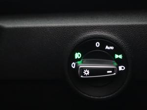 Volkswagen T-Roc 2.0TSI 140kW 4Motion Design - Image 26