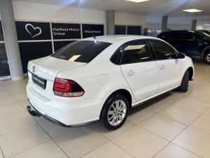 Volkswagen Polo sedan 1.4 Comfortline - Image 7