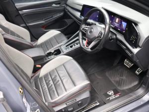 Volkswagen Golf GTI - Image 12