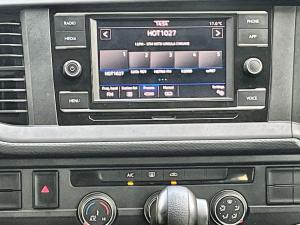 Volkswagen Transporter 2.0TDI Kombi SWB Trendline auto - Image 11