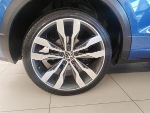 Volkswagen T-Roc 2.0TSI 140kW 4Motion R-Line - Image 10