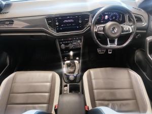 Volkswagen T-Roc 2.0TSI 140kW 4Motion R-Line - Image 11
