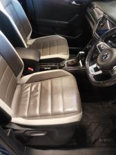 Volkswagen T-Roc 2.0TSI 140kW 4Motion R-Line - Image 15