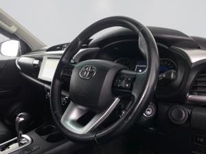 Toyota Hilux 4.0 V6 Raider 4X4 automaticD/C - Image 13