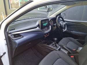 Toyota Starlet 1.5 Xi - Image 13