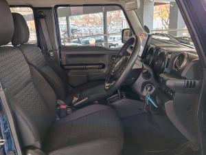 Suzuki Jimny 1.5 GLX AllGrip 5-door auto - Image 14