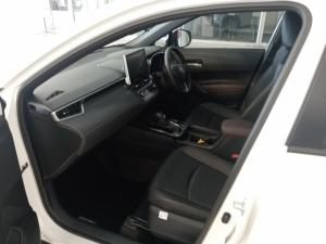 Toyota Corolla Cross 1.8 HEV XS - Image 7