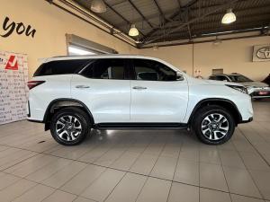 Toyota Fortuner 2.8GD-6 VX - Image 3