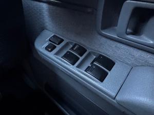 Toyota Land Cruiser 79 4.5D-4D V8 double cab LX - Image 20