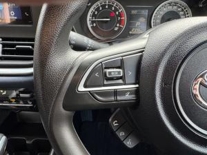 Toyota Starlet 1.5 XS auto - Image 9