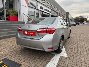 Toyota Corolla Quest 1.8 Plus manual - Image 2