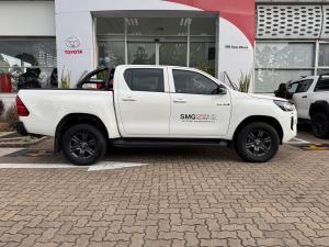 Toyota Hilux 2.4GD-6 double cab Raider auto - Image 3