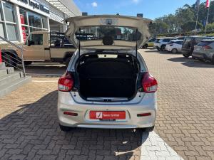 Toyota Vitz 1.0 XR auto - Image 17