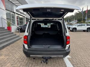 Toyota Land Cruiser Prado 2.8GD VX-R - Image 19