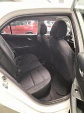 Kia Rio hatch 1.2 LS - Image 13