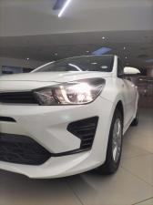 Kia Rio hatch 1.2 LS - Image 8