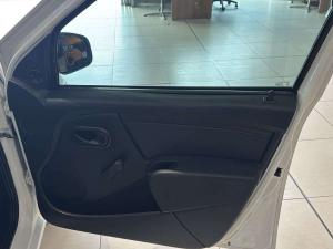 Nissan NP200 1.6 Single Cab - Image 12