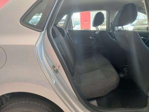 Volkswagen Polo Vivo 1.4 Comfortline - Image 11