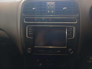 Volkswagen Polo Vivo 1.4 Comfortline - Image 16
