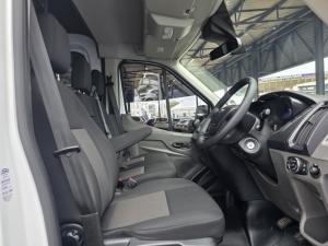Ford Transit 2.2TDCi 92kW MWB panel van (aircon) - Image 10