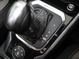 Volkswagen T-Roc 2.0TSI 140kW 4Motion R-Line - Image 22
