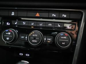 Volkswagen T-Roc 2.0TSI 140kW 4Motion R-Line - Image 27