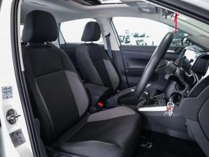 Volkswagen Polo hatch 1.0TSI Life manual - Image 13