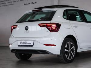 Volkswagen Polo hatch 1.0TSI Life manual - Image 9