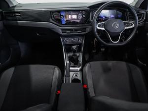 Volkswagen Polo hatch 1.0TSI Life manual - Image 18