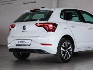 Volkswagen Polo hatch 1.0TSI Life auto - Image 8