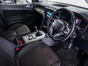 Volkswagen Amarok 2.0TDI double cab Life 4Motion manual - Image 13
