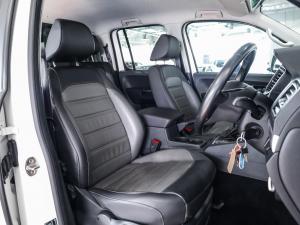 Volkswagen Amarok 2.0BiTDI double cab Highline auto - Image 13