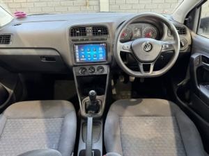 Volkswagen Polo Vivo hatch 1.4 Trendline - Image 9