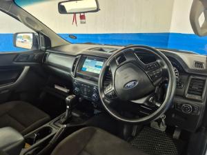 Volkswagen Amarok 2.0BiTDI double cab Life 4Motion - Image 8