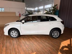Toyota Starlet 1.5 Xi - Image 9