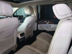 Mercedes-Benz GLS GLS450d 4Matic - Image 13