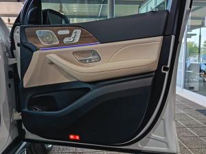 Mercedes-Benz GLS GLS450d 4Matic - Image 9