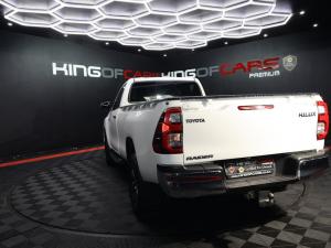 Toyota Hilux 2.8GD-6 single cab Raider auto - Image 6