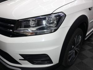 Volkswagen Caddy Alltrack 2.0TDI auto - Image 9