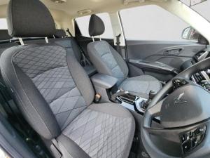 Mahindra XUV 3XO 1.2T MX3 manual - Image 12